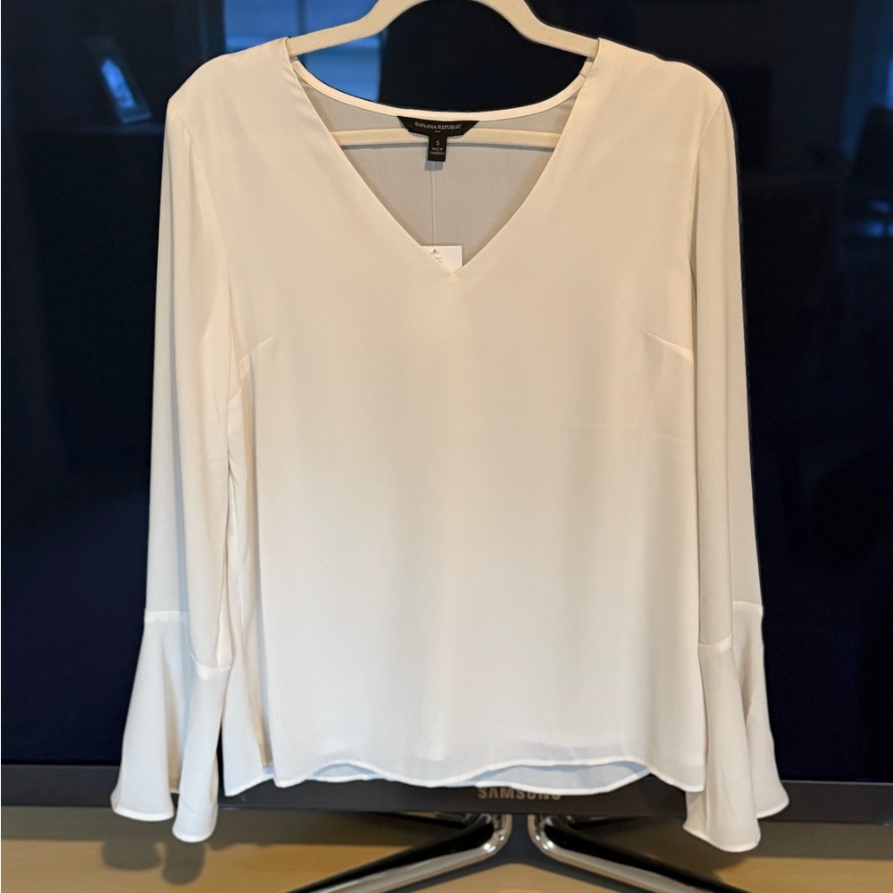 NWT Banana Republic Boho Off White Top (Small)
